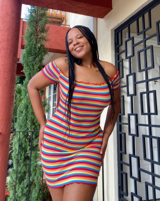 Feeling pretty and witty and 🌈 https://t.co/DkbpoQvfD7