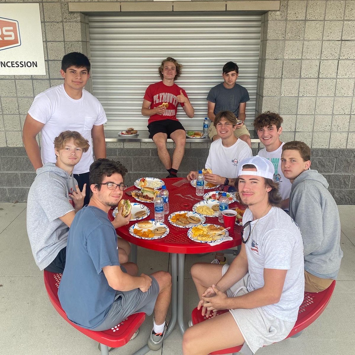 PlymouthHS_XCTF's tweet image. End of the Year Banquet/Cookout! Thanks everyone for another season, and enjoy the start of summer!!