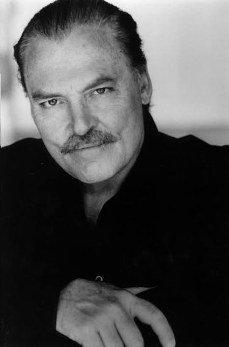 Happy birthday Stacy Keach. My favorite film with Keach so far is Nebraska (I ve yet to see Fat City). 