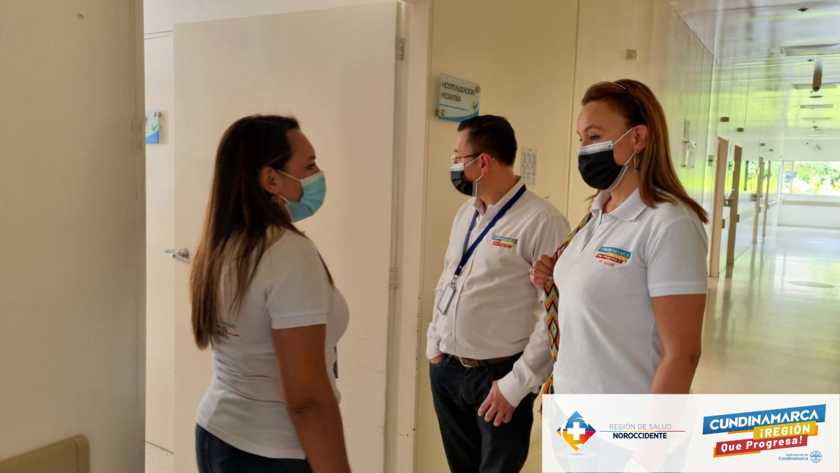 SecSaludCundi's tweet photo. Dirección de Aseguramiento y Oficina #OPACS realizan visita al Hospital de #LaVega, en la #RegiónDeSalud #Noroccidente, donde revisaron con la gerente Viviana Clavijo, temas como atención al usuario, humanización y acceso a los servicios de salud
#Cundinamarca #RegiónQueProgresa https://t.co/tBvoaQieaq