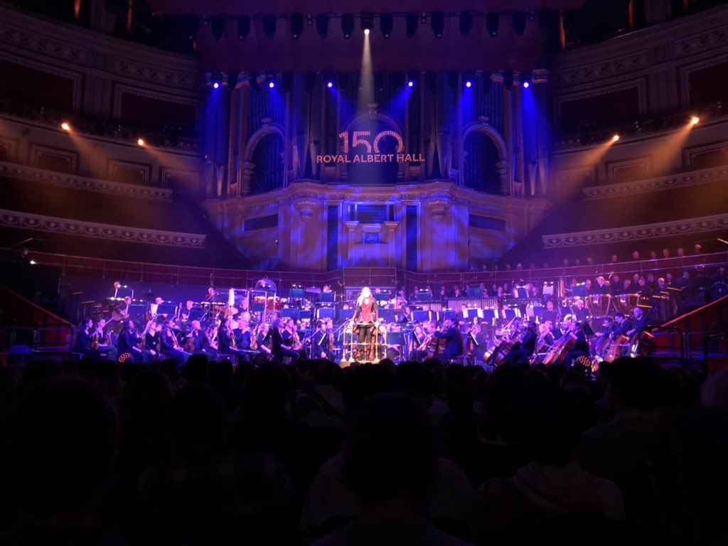 Sir_Pretender's tweet photo. Σήμερα η βραδιά είχε κονσέρτο… #videogamesinconcert https://t.co/9sjbMcrSSt