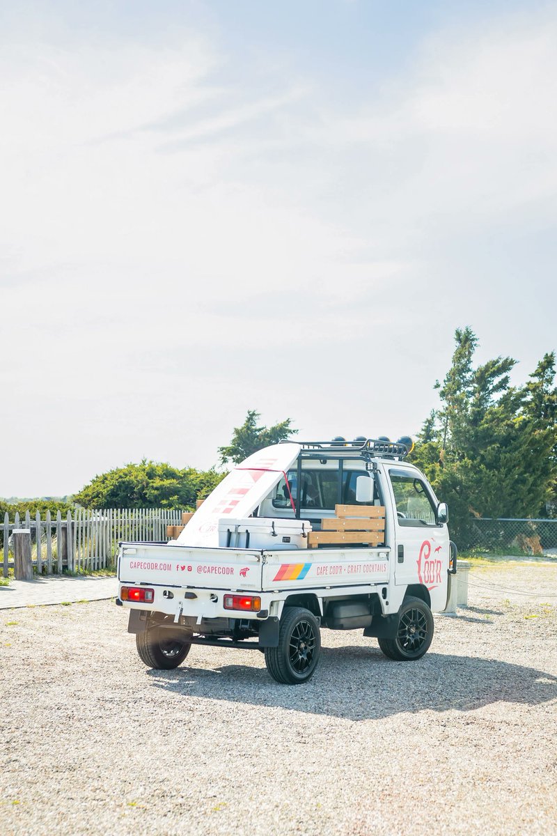 capecodr's tweet image. Meet the newest addition to the Cape Cod'r Team, Peanut. She'llย be cruising the Cape & Islands all summer long! Make sure to tagย @capecodr when you spot her! ๐ฅ๐ป
#crushsummer #drinkcodr #capecodr #capecod #nantucket #marthasvineyard
