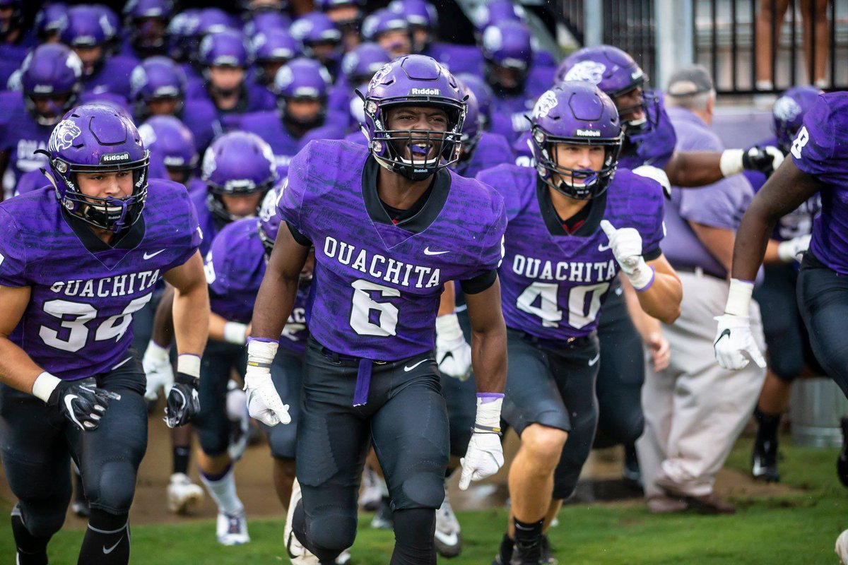 After a great conversation with <a href="/CoachSpenceOBU/">Spencer Knight</a>, I am blessed to receive an offer from Ouchita Baptist! 💜