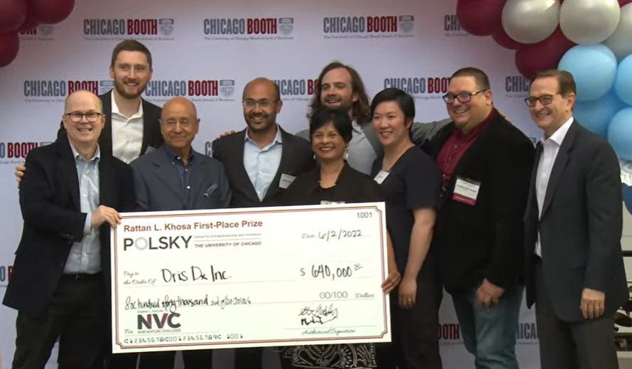 polskycenter's tweet photo. 🏆 OrisDX is the 2022 Edward L. Kaplan, ’71, New Venture Challenge winner!

The team received an investment of $640,000 – including the $180,000 Rattan L. Khosa First-Place Prize.

#ChicagoNVC #oncology #diagnostics https://t.co/LTVCKsBVxl