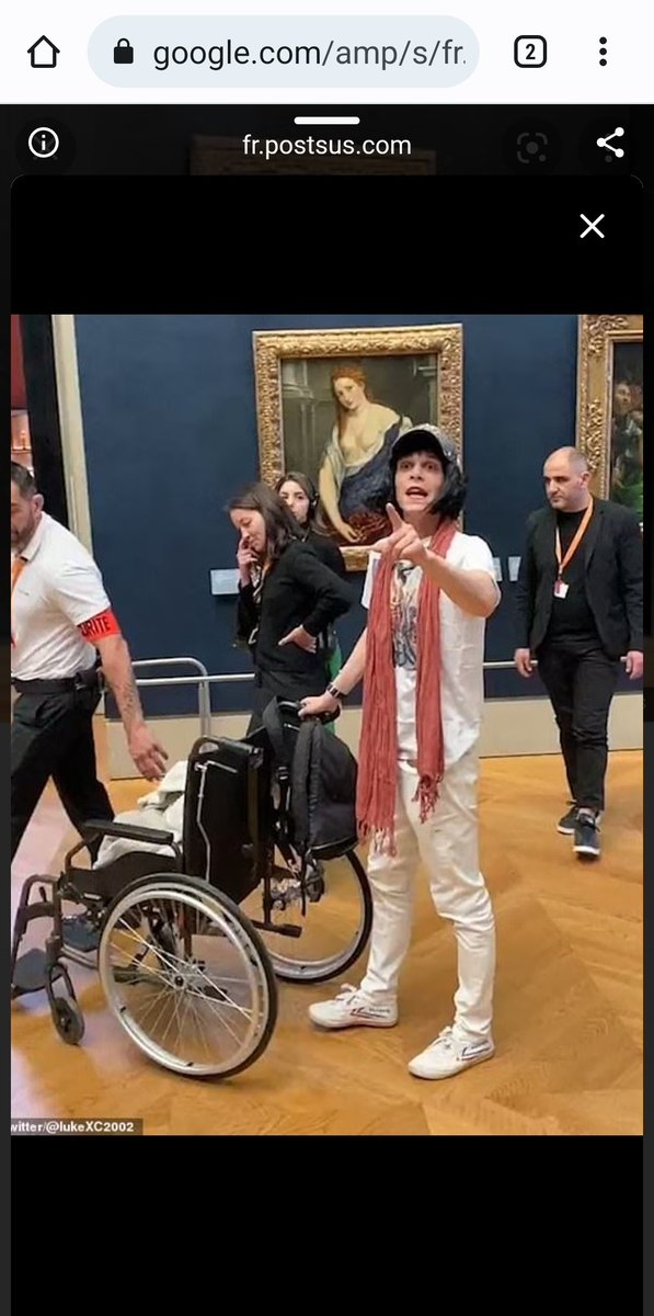 <a href="/dearyouaremine_/">Dear.</a> 지구를 환경변화로 부터 구하자 주장하는 극성.

이 개체는
휠췌어를 타고, 여자처럼 변장함으로서 LGBT계의 혐오조장
문화의 상징인 모나리자를 해하는 것으로

3가지 죄를 한꺼번에 지음.