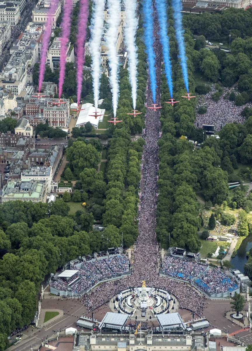 Smoke on go! First <a href="/rafredarrows/">Red Arrows</a> UK public appearance of 2022 and what a way to kick start the display season! Absolute spectacle but the team can’t rest as they have a busy couple of days with displays at @midlandsairfestival and @englishrivieraairshow. 📷 - @ministryofdefence