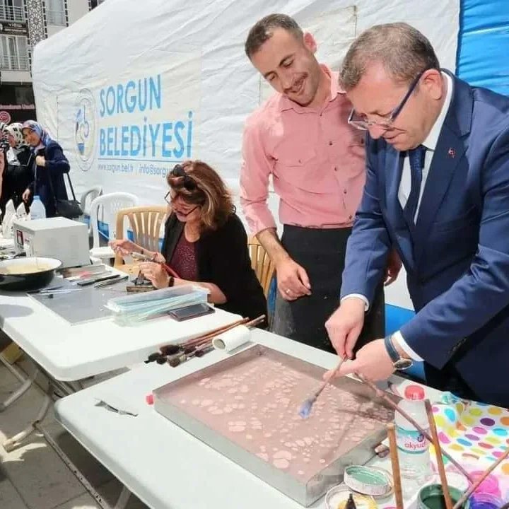 HalkSorgun's tweet photo. #hayatboyuogreniyorum# 1-7 Haziran Hayat Boyu Öğrenme Haftası Etkinlikleri  Sergimiz @YozgatValiligi @tcmeb @sdulger43 @yilmaznazif @GalipGulmez @mebhbogm @kocakveysel @ErtugrulYucel5 https://t.co/RyXS6tAZpF