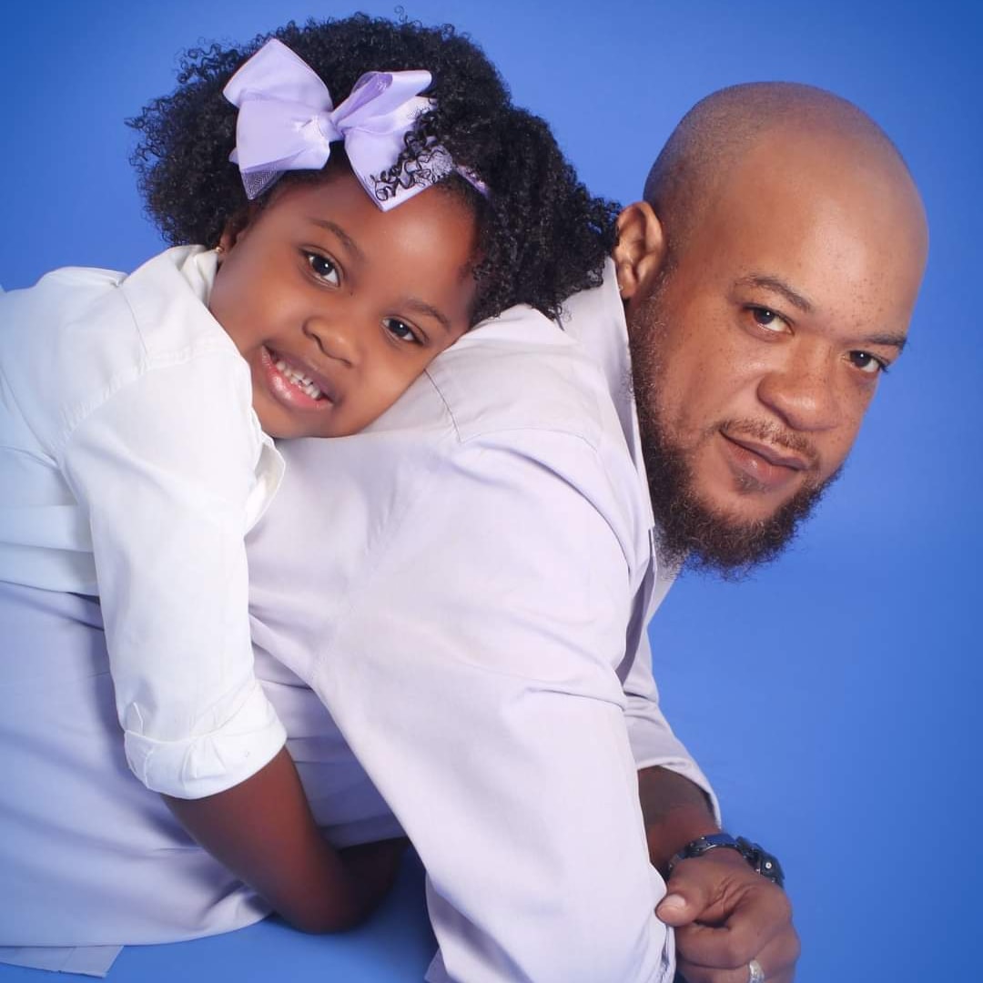 Clickshots242's tweet photo. “A daughter may outgrow your lap but she'll never outgrow your heart.” Clickshots photo of the day. Now accepting bookings for Father's Day. Give us a call at 601-6969 or whatsapp 468-0853 to secure your booking. Follow us on IG @ Clickshot_242. #happyfathersday #superhero #1dad https://t.co/hmWRRRj5nE