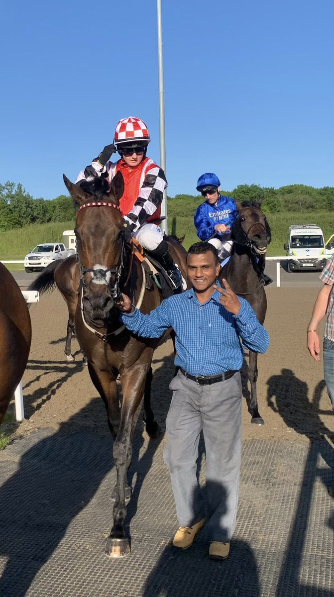 Archie_Watson's tweet photo. WINNER Emperor Spirit wins under a strong ride from @HollieDoyle1 at Chelmsford to bring up a TREBLE on the day for the yard! Well done to Abdullatif M Al-Abdulrazzaq and to all the team at home! #winner #trebleup #saxongate https://t.co/i27Bqpa1T9