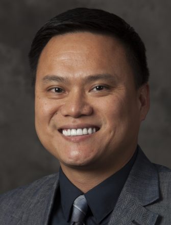 STCL_Houston's tweet image. Vinh Ho, the managing attorney of the Civil Practice Clinics and Immigration Initiatives in STCL Houston’s Randall O. Sorrels Legal Clinics, has a personal understanding of the challenges faced by refugees and immigrants. Read his story here: 
ow.ly/G3yE50JosE2