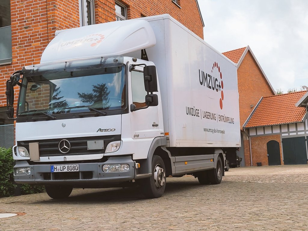 umzug-plus-hannover.de