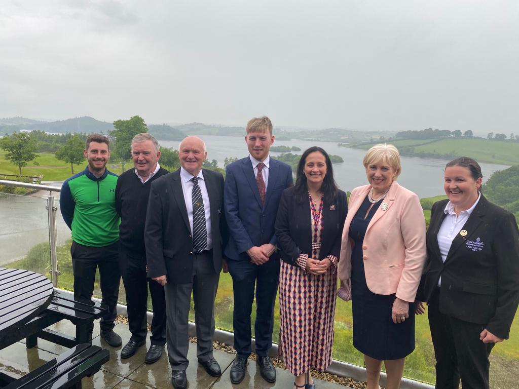 A real honour to welcome my friend Minister <a href="/cathmartingreen/">Catherine Martin</a> to my home of Castleblayney today. Breathtaking views of Muckno, Blayney, and its hinterlands from <a href="/concrawood/">Concra Wood</a> as we discussed the amazing achievements of this area in tourism and sport and its potential for the future.