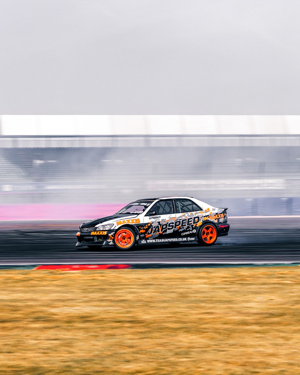 Japspeed's tweet image. Team Japspeed's, Ant Thompson, tackling Silverstone's Luffield complex at @Japfest back in April. 🇯🇵💨 #throwbackthursday

#japspeed #teamjapspeed #drift #drifting #driftcar #japfest #silverstone #driftmatsuri #lexus #is #lexusis #v8 #build #projectcar #trackcar #photography
