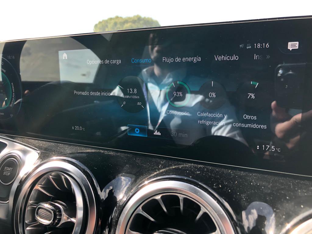 AutoFmRadio tweet picture