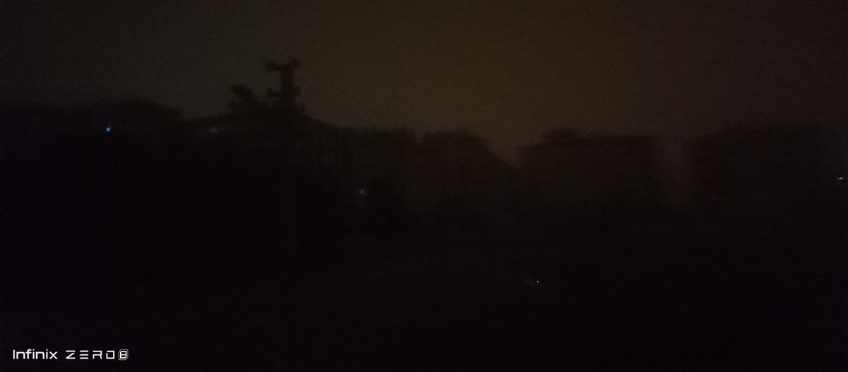 An itibari ile Batıkent mahallesi. Trafo patladı. <a href="/GundemiAntep27/">Antep Gündemi</a>