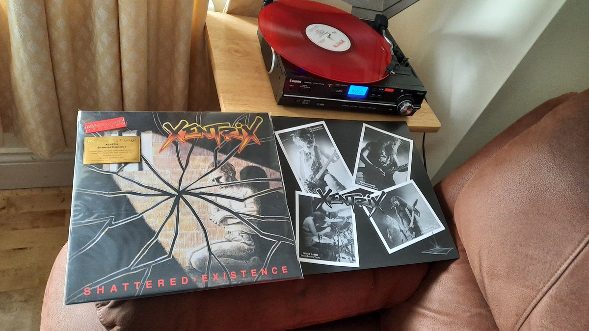 aodanoneachtain's tweet photo. A 2022 re - issue of the classic debut album from 1989 : Xentrix - Shattered Existence. ๐ฅ๐ฅ๐ฅ๐ฅ๐ฅ#Xentrix #ShatteredExistence #ThrashMetalClassic #RoadrunnerRecords https://t.co/RU5YPK8RYr