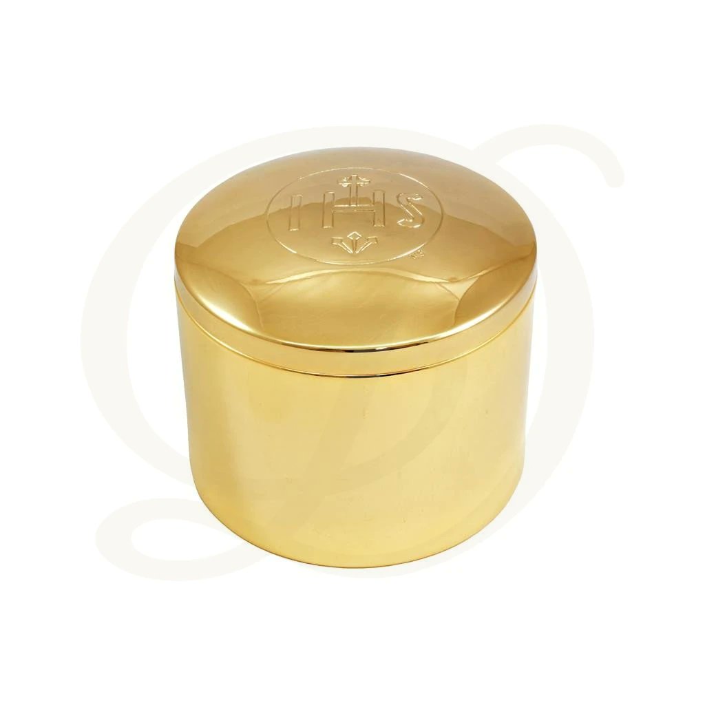 DiCarloRSC's tweet photo. #ManyChurches celebrate #SolemnityofCorpusChristi the weekend of June 18/19 2022. The #HolyEucharist is considered the #greatestTreasure of #TheChurch. #Speciallydesigned containers - #Pyx - for the transport of The Eucharist outside a #ChurchSetting are available at #DiCarlo. https://t.co/SxUkQVknKV