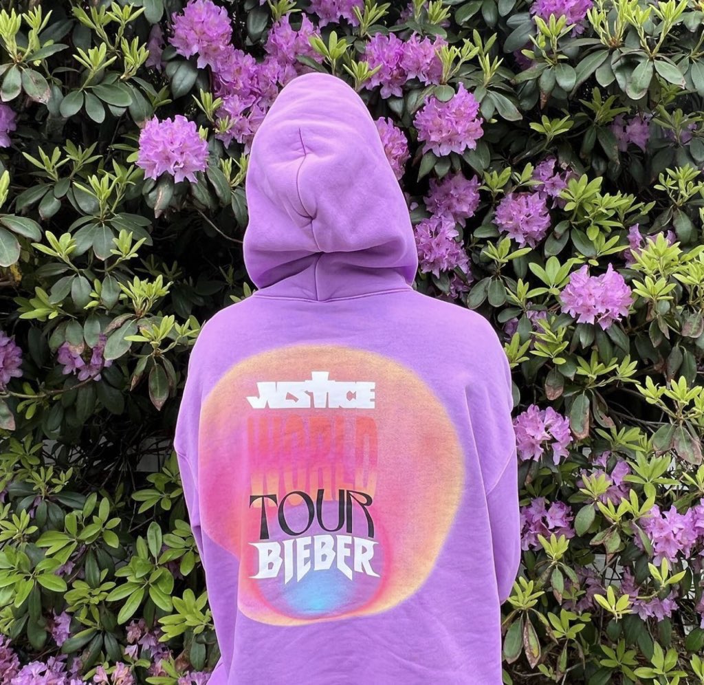 ghostinflatline's tweet photo. are the different fonts supposed to represent each era or am i overthinking https://t.co/A164yLeKlj