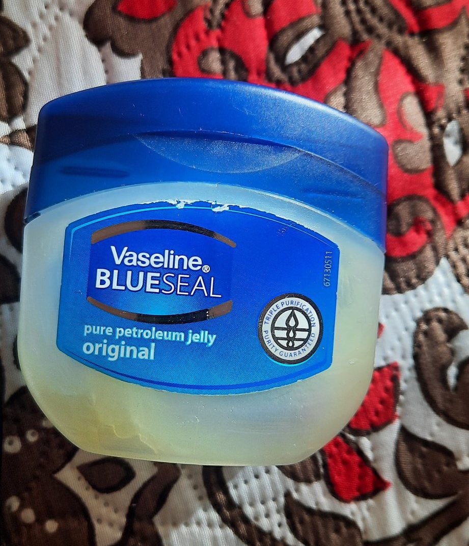 ThapeloBoyza's tweet photo. Very essential ka winter😭🤞🏽 https://t.co/XsYP3e0PHb