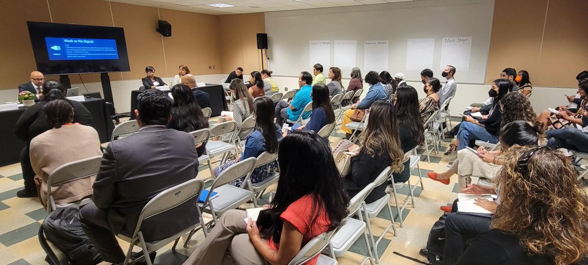 calfund's tweet photo. Full house at the "Welcoming Communities" #immigrationsummit2022 workshop. Our panelist discussing how the city and County of #LosAngeles is responding to the varied needs of new migrants, refugees and unaccompanied minors. https://t.co/N78FCu77cs
