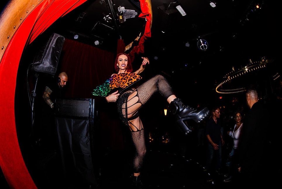 MisionVegas's tweet image. @DJJoeskiMusic had our HEADS BOUNCIN’ for our first installment of @MisionVegas at @cheapshotdtlv …

Let’s run it back this week via @unityeventslv as we welcome Brazilian duo, @toughart to the fray!

Saturday | 11:59PM

TICKETS: MISIONVEGAS.COM

📸: @endvrsmedia