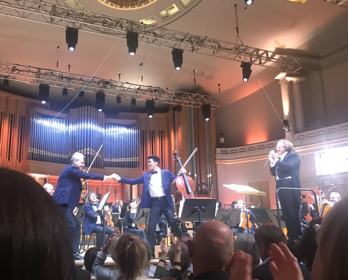 BirdingBrussels's tweet photo. #cello2022 | I love him! #BryanCheng https://t.co/slUxrmyFVq