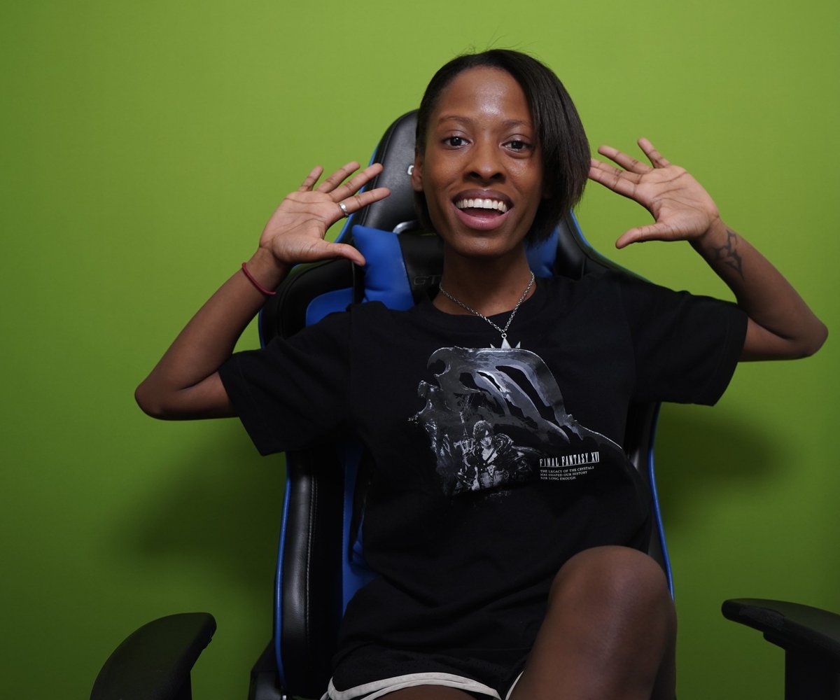 lencilenlen's tweet photo. Hoping for some Final Fantasy XVI news VERY soon! Maybe we can see something at the State of Play. If not then the Summer Game Fest. 😭🤞🏾

Representing the game with Uniqlo’s shirt 🙌🏾

@finalfantasyxvi @FinalFantasy @SquareEnix @UniqloUSA 

#FinalFantasyUT #UniqloUT #FFXVI https://t.co/bORi1a5CNe