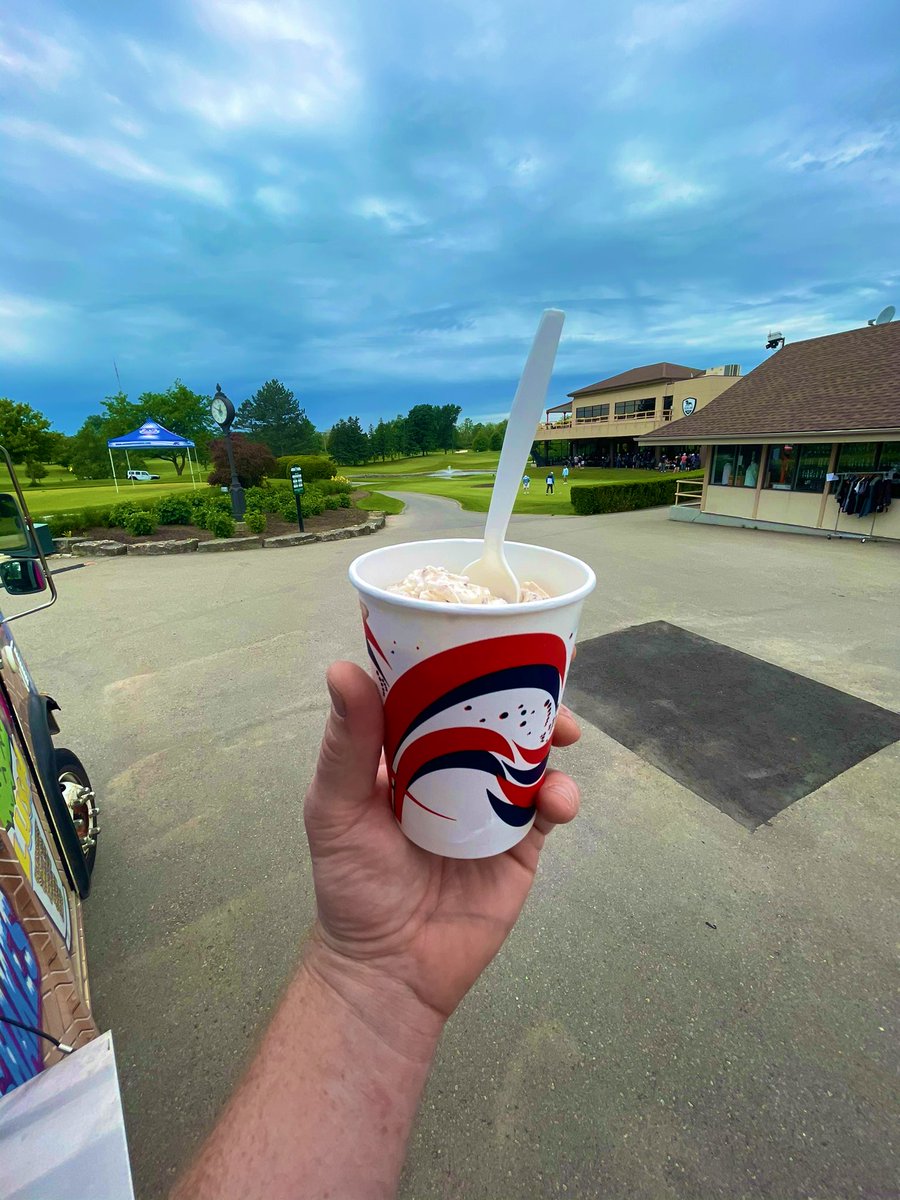 MegaCone London tweet media