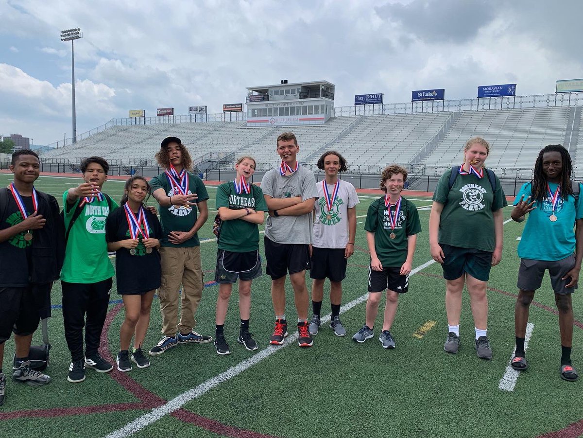 MrsMinotti's tweet photo. Way to go, Northeast!💚 @NEMScommunity @BethlehemAreaSD https://t.co/2X0dA2fpU6