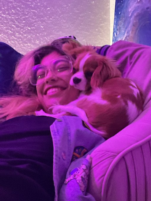 Watch Evelyn Claire's leaked NSFW photo on TwXstars