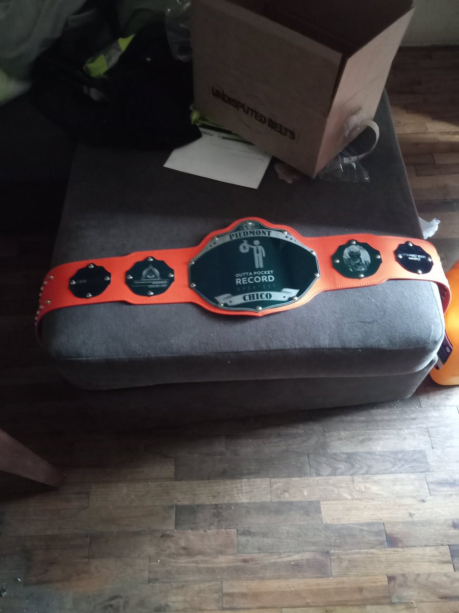 chico_nation's tweet photo. The Champ is HERE https://t.co/2Jqt5JTH7j