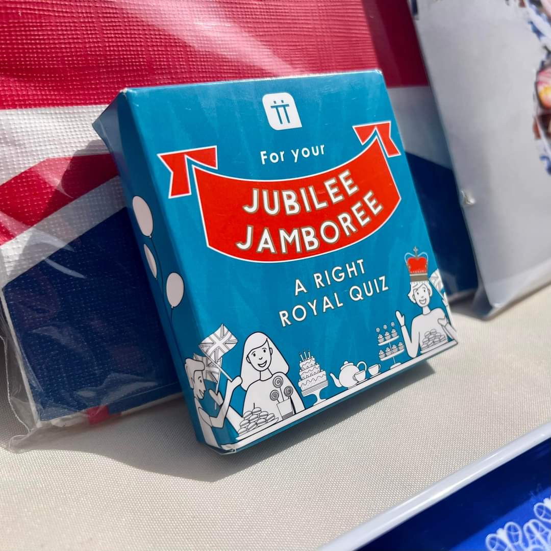 mojocommunityne's tweet photo. 👑 Today we have been out delivering the rest of the Cramlington Jubilee bags for people to use over the Bank holiday to celebrate the Platinum Jubilee.

#JubileeWeekend #Jubilee #queensjubilee #JubileeCelebration #HM70 https://t.co/7qBJj75N3a