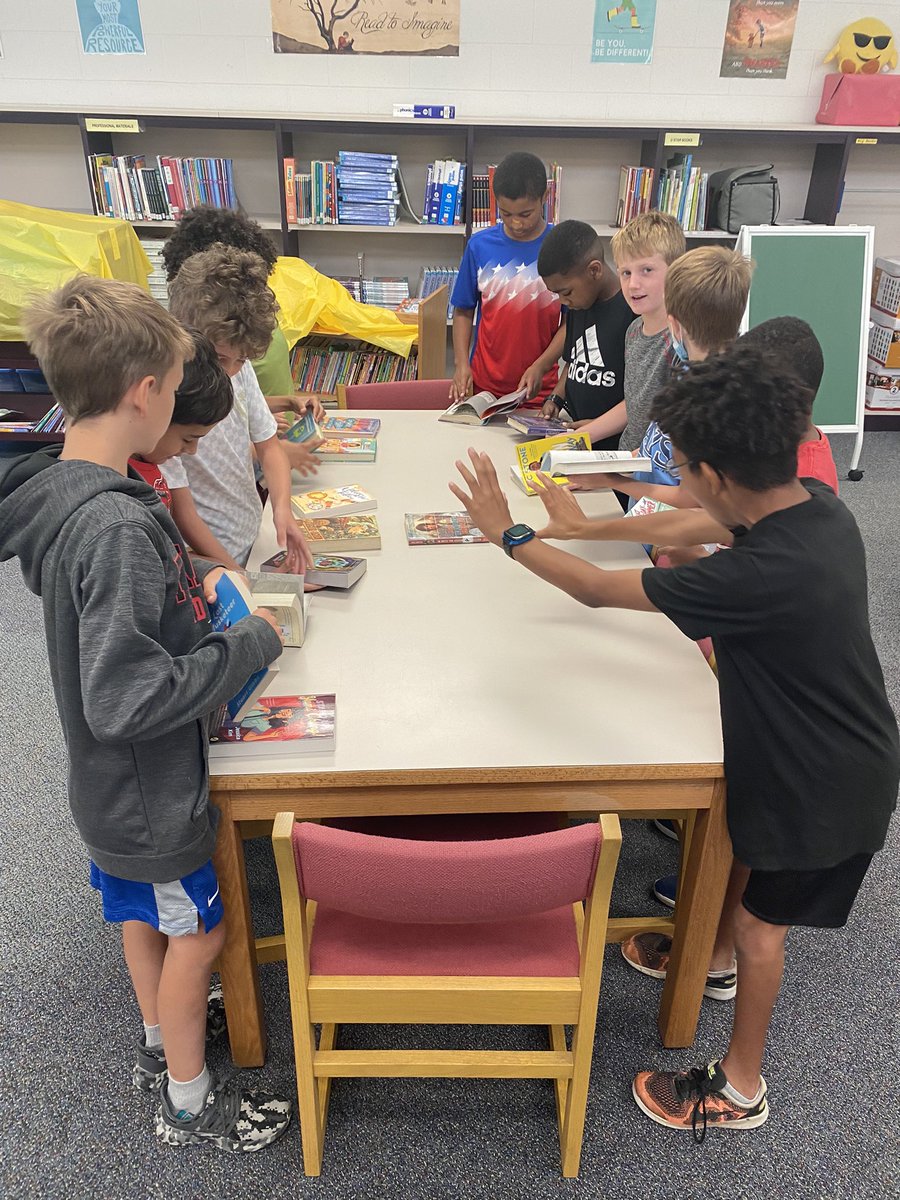 I love meeting with current 3rd graders to talk about joining #BattleoftheBooks next year. I know our team will be amazing! #EasleyReads