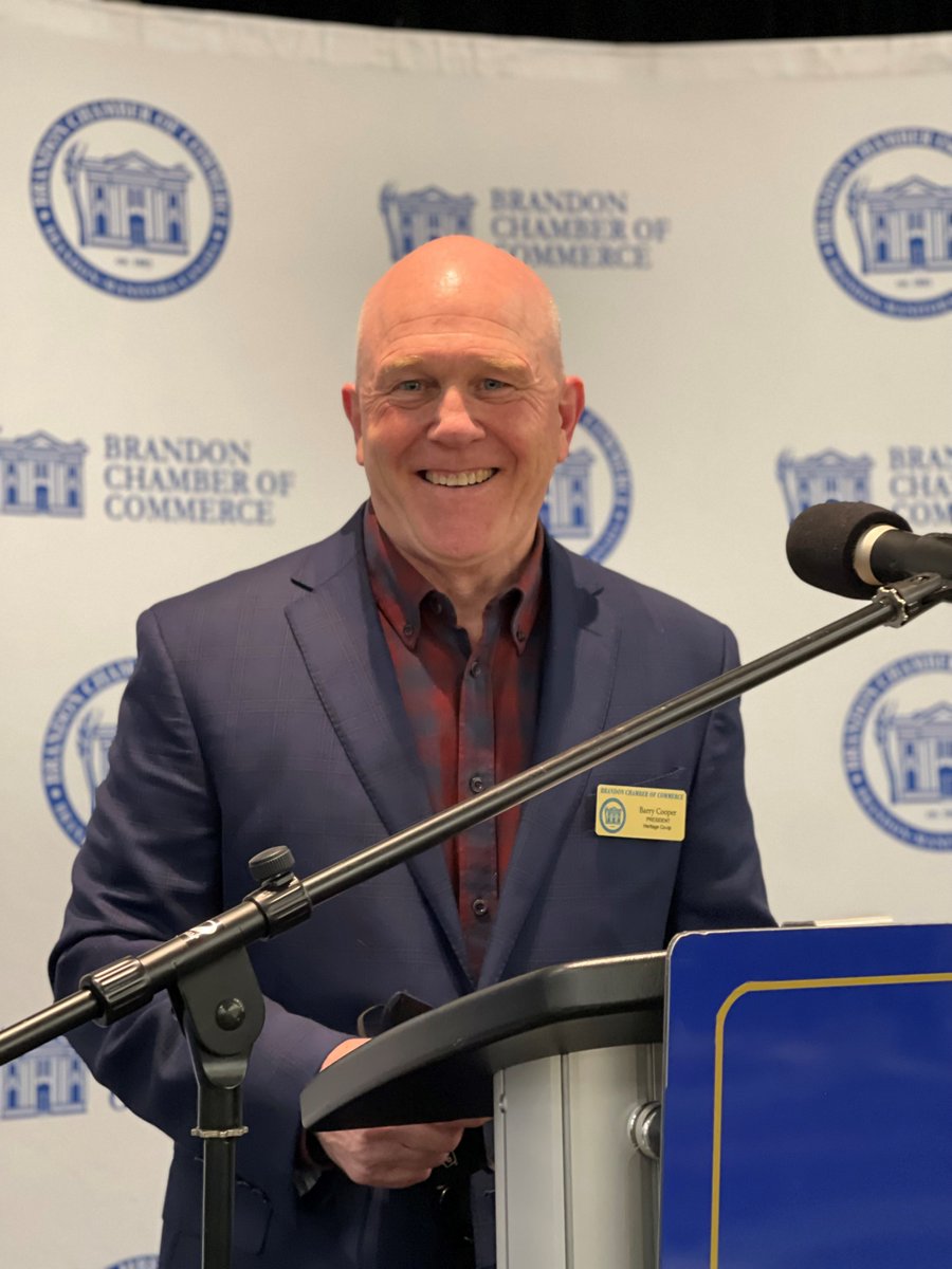 Cooper_crs's tweet photo. Thank you @BdnChamber members, staff and Board for the opportunity to be your President this past year. Our work together allowed us to better @CityBrandon I am honored to have had the privilege to serve you. #ChamberPower #thankful #local @HeritageCoopLtd @mbchambersofcom https://t.co/i1QKYn7dhn