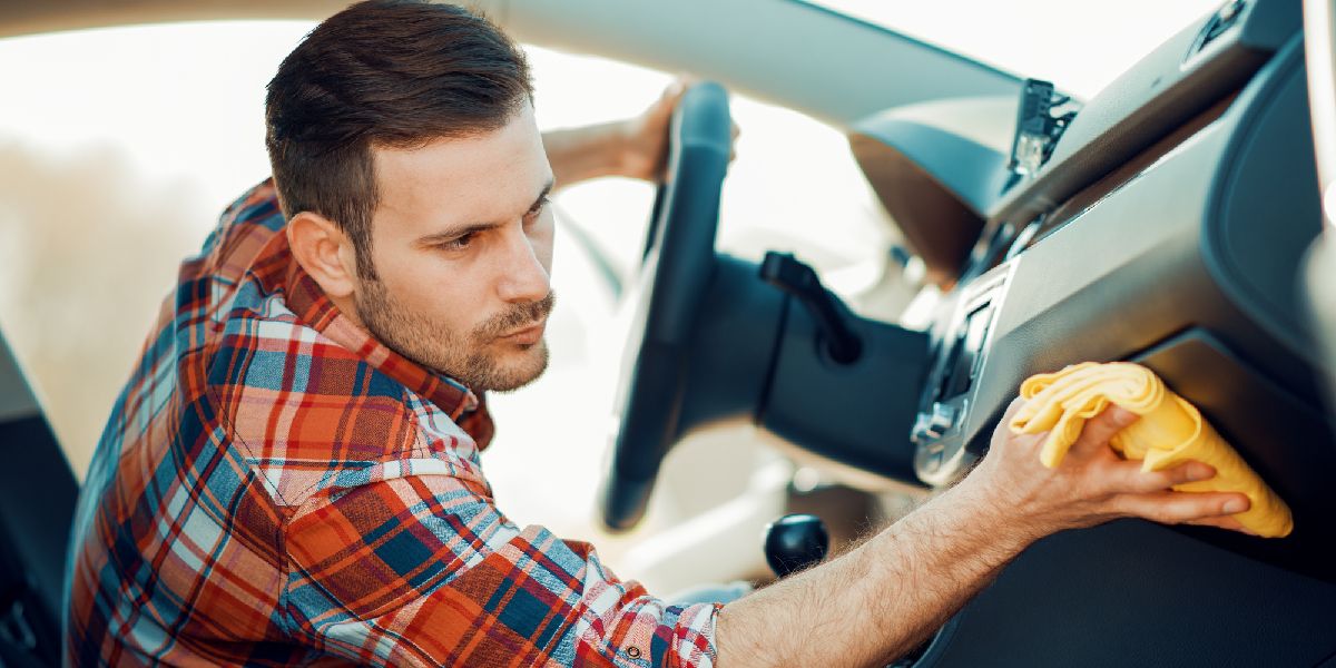 Arctic_Storage's tweet photo. 3 Tips for Long-Term Car Storage https://t.co/XVpiHK3E1d https://t.co/rGaxfFSraI