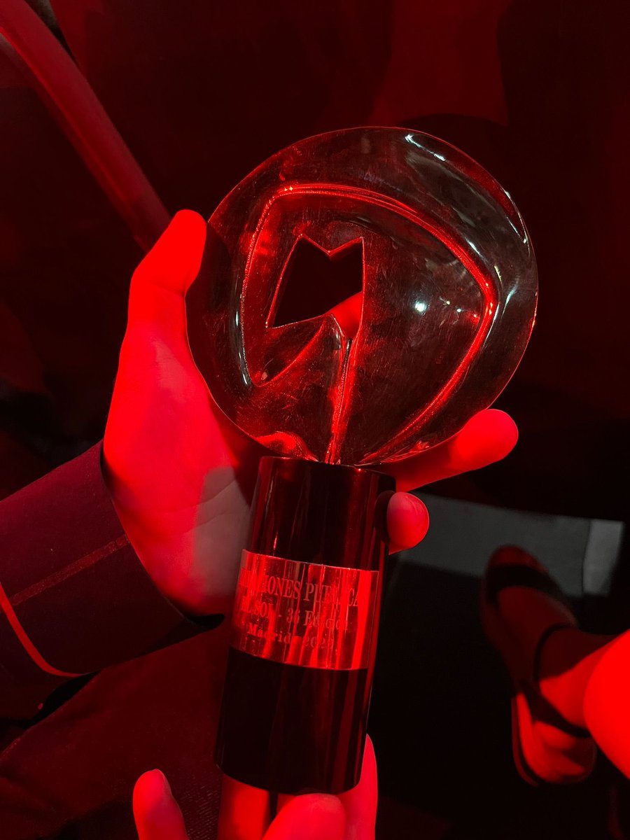 Edelman_Spain's tweet photo. 🗣¡GANAMOS! 💙
Muchísimas gracias a @ElSolFestival por este #ElSol2022 que recibimos por nuestra campaña #REALVOICESOFPRIDE. En el mes del #OrgulloLGTBI es un honor recibir este premio gracias a un proyecto que tiene el objetivo de dar visibilidad al colectivo 🏳️🌈. #TrustMakers 🙌🏾 https://t.co/YHi60c7gQo