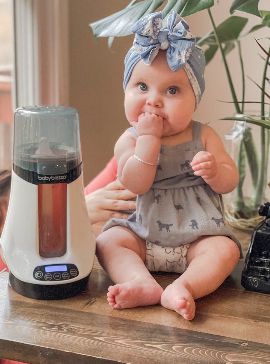 babybrezza's tweet photo. The Baby Brezza Safe + Smart Bottle Warmer is the only warmer with two settings to ensure breastmilk & formula are SAFELY and EVENLY heated! It's also the ONLY ONE with Bluetooth, so you can operate it from your phone!
-
📸: @beccahalm
-
#babybrezza #babyshower #babygift #topbaby https://t.co/tosVBbLzQq