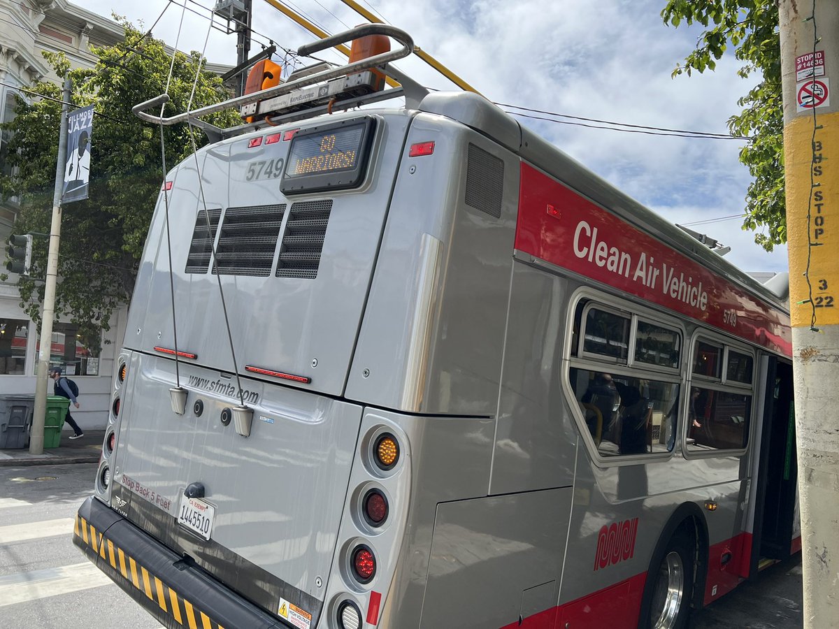 So pumped to be watching Game 1 of the NBA Finals tonight #lifegoals #DubNation