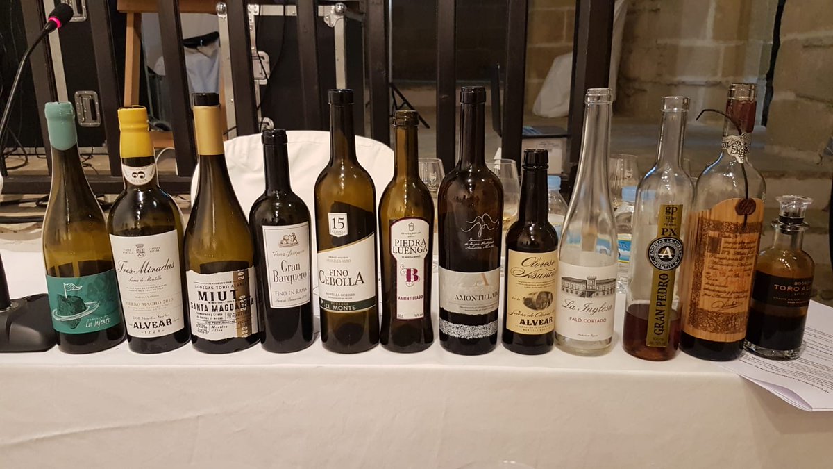 Qué crees que quiere decir PX=M2? Paula y Virginia de <a href="/wine_veritas/">In Wine Veritas</a> dieron una sensacional Masterclass en <a href="/vinoblejerez/">Vinoble Jerez</a>  sobre la estrella de nuestra <a href="/vinosdomm/">Consejo Regulador DOP Montilla-Moriles</a> en la que se cató nuestro Pedro Ximénez en Rama Gran Pedro.😍Muchas gracias por tanto!👇
bodegaslaaurora.com/productos/Cata…