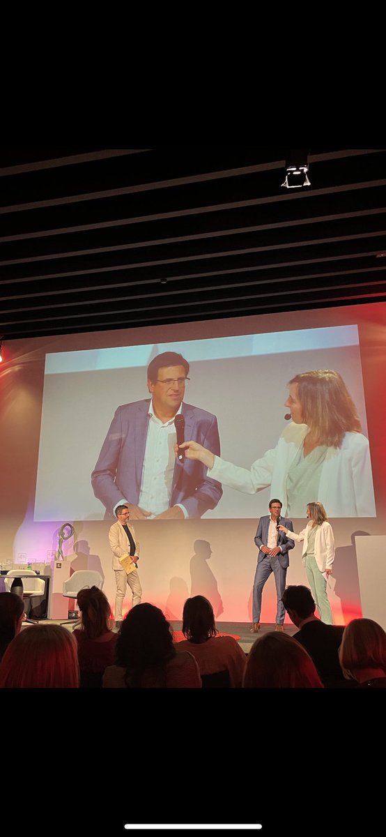 Dirk Hye tweet media