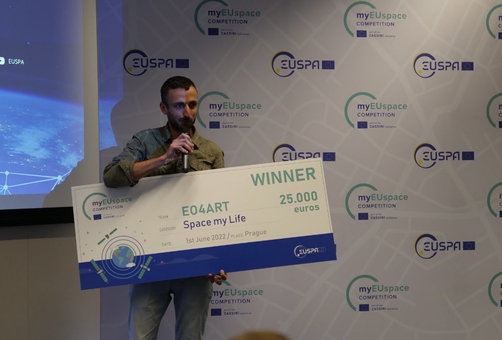 m_voisinratelle's tweet image. 🇪🇺 #MyEUSpace : +200 ideas submitted | 43 selected | 11 winner🏆 3 🇫🇷 awarded 👍 #MasterMap a solution of road status #SaNGENE an integrated GNSS-based radar for detection of obstacles #EO4ART an application for artistic products ⁦⁦⁦@France_CZ⁩ ⁦⁦@EU4Space⁩