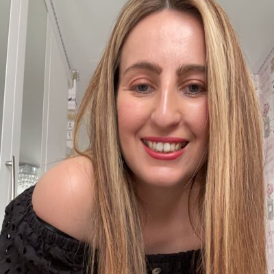 Laura Keig tweet media