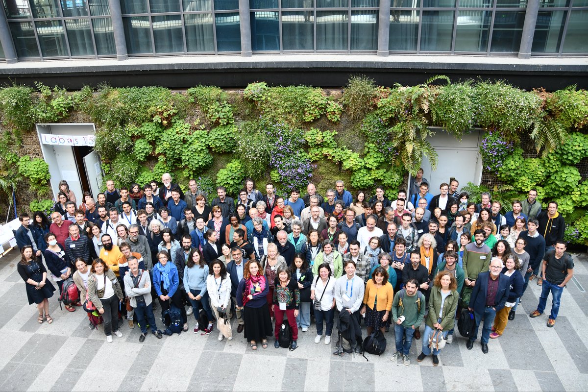 Nous étions 180 à Paris et 300 connectés hier pour la journée sur l’empreinte carbone de la recherche, et les moyens de la réduire. Merci aux intervenants, organisateurs et régisseurs qui ont rendu cette journée possible et vivante !