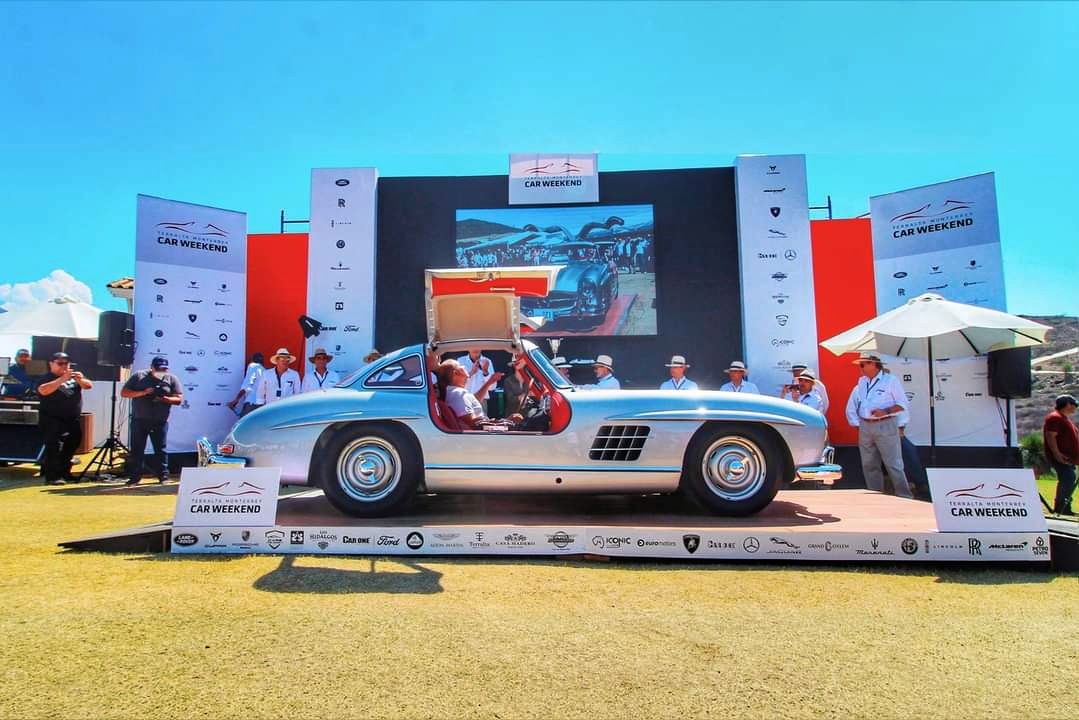 ahChihuahua's tweet photo. Monterrey Car Weekend.
Categoría: El mejor auto restaurado.
El primer lugar fue para el Mercedes-Benz 300 SL.
#MonterreyCarWeekend #terraltamonterreycarweekend #AutoExperience #autosexhibicion #carshow #monterrey #classicars #autosclásicos #cars #Lifestyle #estilodevida https://t.co/AooXOYZQgT