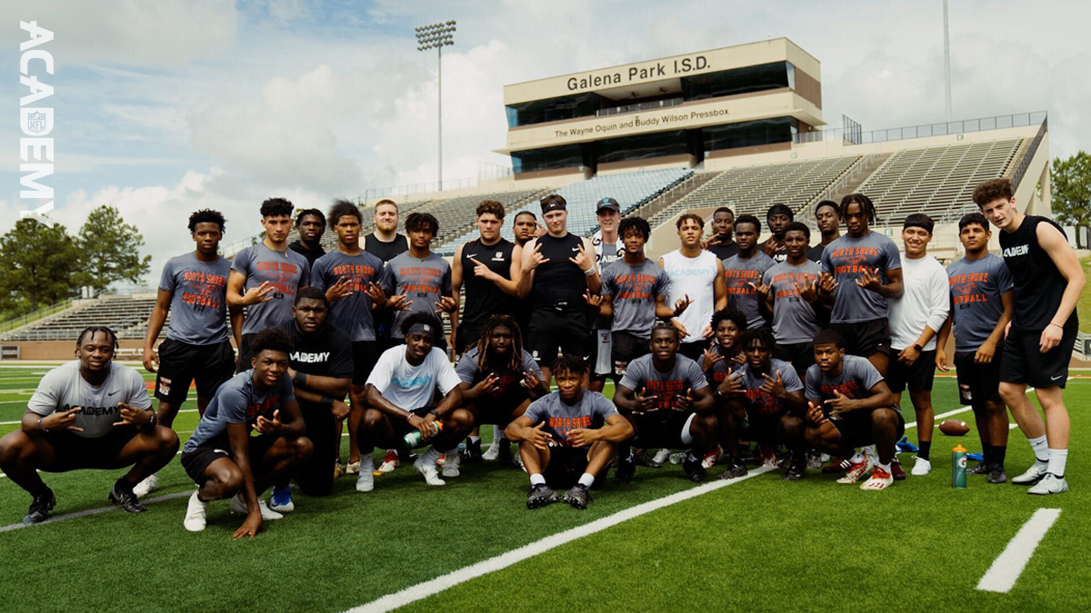 🇬🇧🤝🇺🇸

Blessed by an amazing Texas welcome from <a href="/NSNationFB/">The Nation of NS</a> today! 🙌🏈