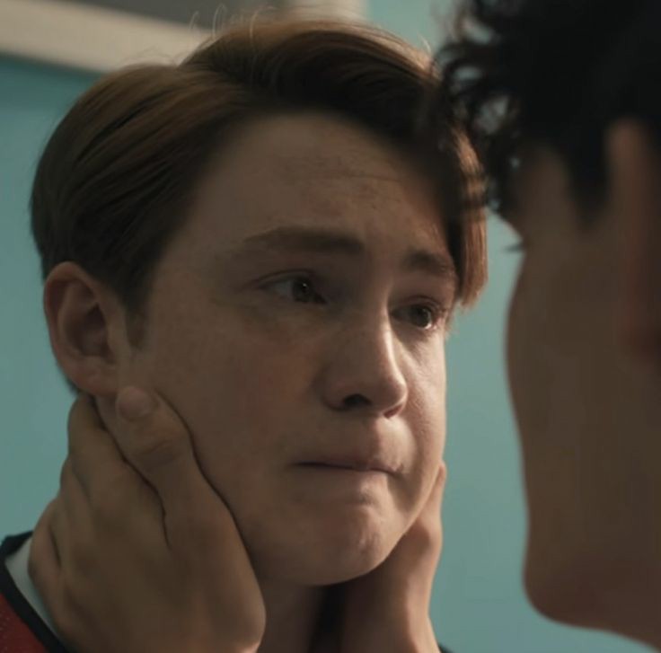 daily heartstopper tweet media