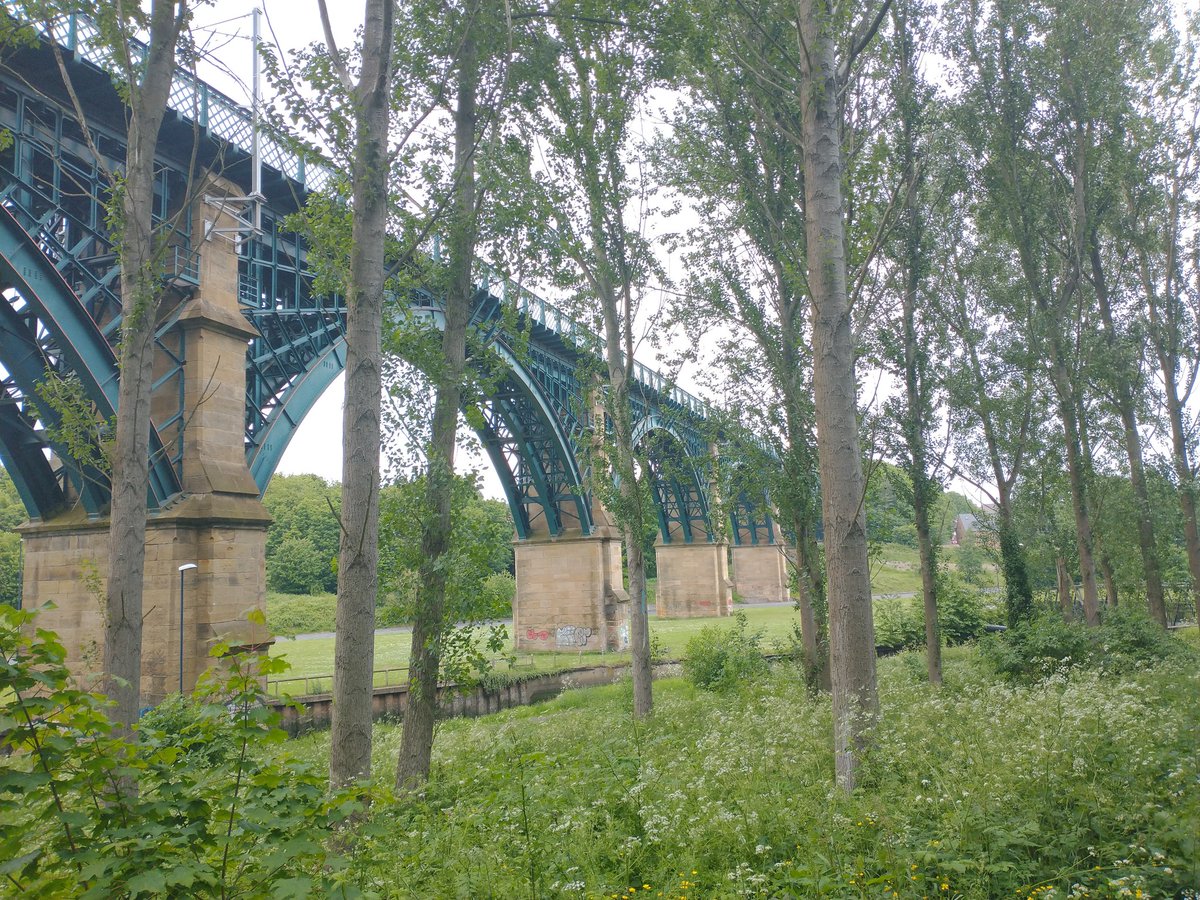 Drex80's tweet photo. then glutton-for-punishment, on to the coast at Tynemouth via North Shields, right to the end of the pier then the beach. West Coast to East Coast in 5 days and 105 miles #mylegshurt #hadrianswall #hwpath https://t.co/CiXCFsA4NK