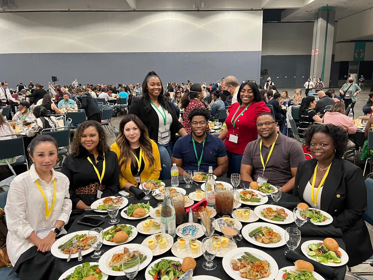 Candice Castillo, Ed.D. (@dra_castilloc) on Twitter photo What an amazing day 2 of <a href="/IELconnects/">Institute for Educational Leadership</a> #CSxFE22 hearing from trailblazers in the #Equity & #Engagement work in #education including <a href="/karen_mapp/">Karen Mapp</a> <a href="/PedroANoguera/">Pedro Noguera</a> <a href="/equityproject/">National Equity Project</a>!
@HISD_Wraparound <a href="/CommSchools/">Community Schools</a> What an amazing day 2 of <a href="/IELconnects/">Institute for Educational Leadership</a> #CSxFE22 hearing from trailblazers in the #Equity & #Engagement work in #education including <a href="/karen_mapp/">Karen Mapp</a> <a href="/PedroANoguera/">Pedro Noguera</a> <a href="/equityproject/">National Equity Project</a>!
@HISD_Wraparound <a href="/CommSchools/">Community Schools</a>