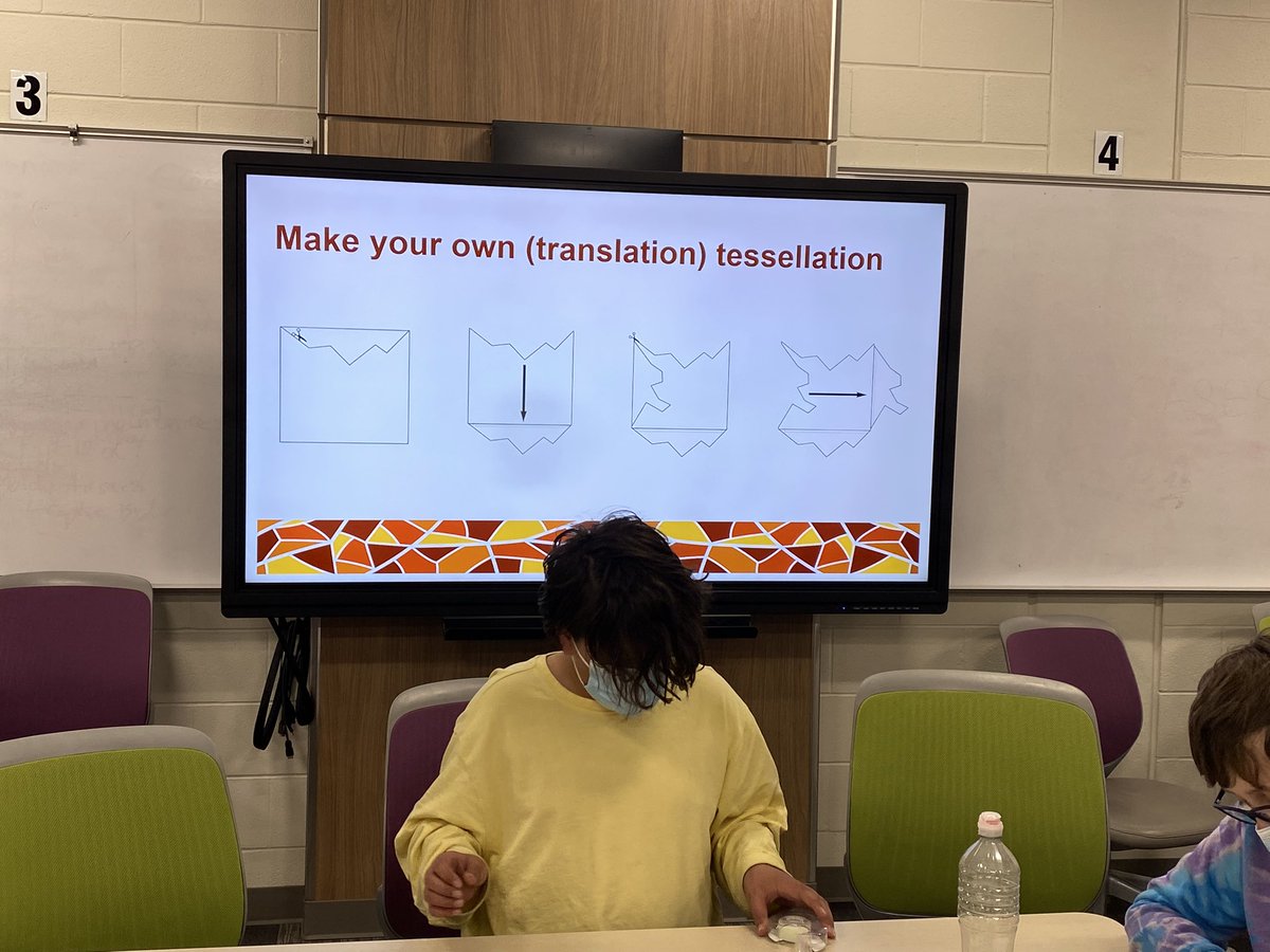 Spent the afternoon with <a href="/usask/">U of Saskatchewan</a> learning about #math in nature! Thanks for the interesting and hands on learning opportunity! #caswellschool <a href="/StoonPubSchools/">Saskatoon Public Schools</a>