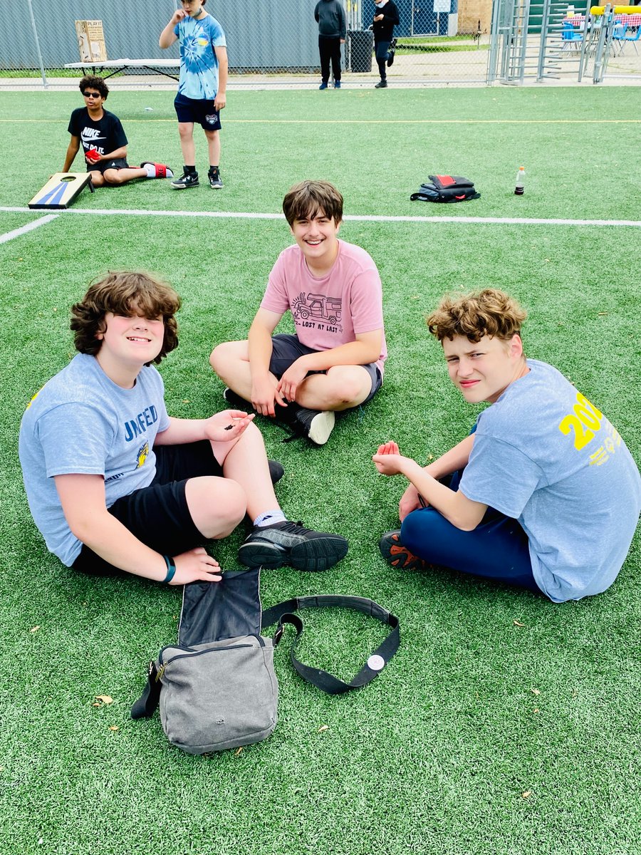 Clawson_Schools's tweet photo. On Thursday, June 2nd, Clawson Middle School held their Unified “Champions of Change” Picnic. A great time was had by all on such a beautiful afternoon! 🧺 #ClawsonPride https://t.co/pMnLLzAk0U